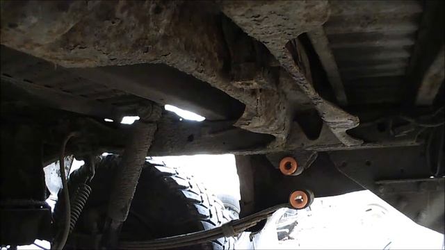 Ford Ranger / Mazda B2500 rear suspension lift fitting longer shackles in REAL TIME смотреть онлайн