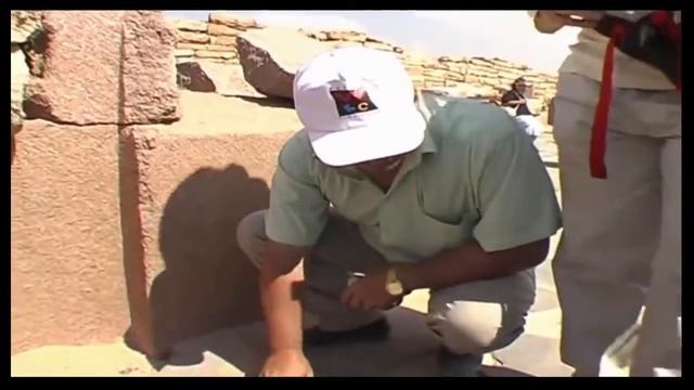 Египетские пирамиды и их строители. Великий секрет пирамид раскрыт! смотреть онлайн