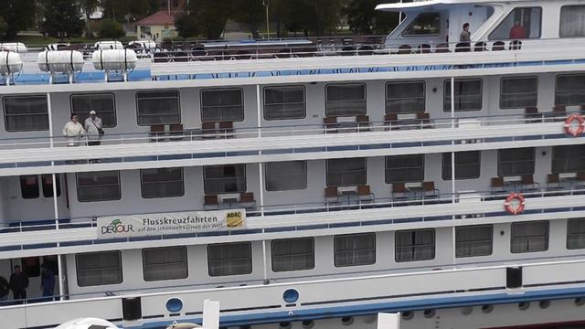 Теплоход. Антон Чехов. m/s "Anton Chekhov". смотреть онлайн