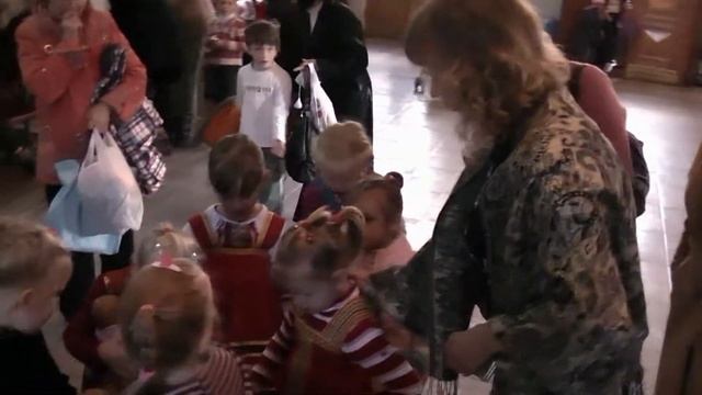 Встреча детей педагогами Дворца (Full-HD) смотреть онлайн