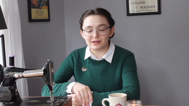 I Made a Victorian Smoking Jacket! Venturing into a New Era смотреть онлайн