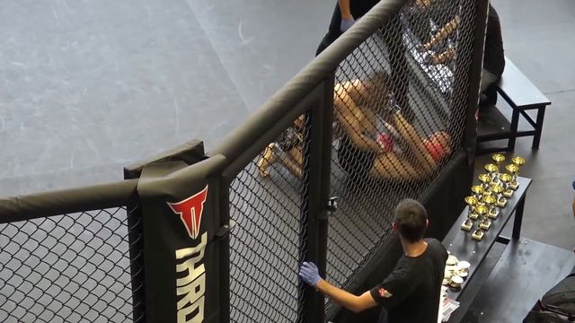 Эрлан Юсупов vs Усон уулу Бекмамат смотреть онлайн