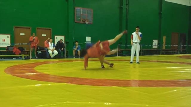 Vine Бедро смотреть онлайн