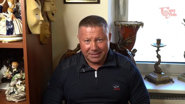 Поздравление с Днём театра от з.а. РФ Михаила Трясорукова