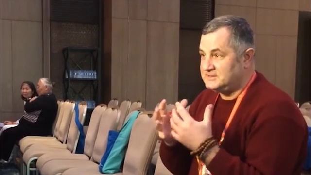 Владимир Колывай о Далай-Ламе, любви и буддизме. смотреть онлайн