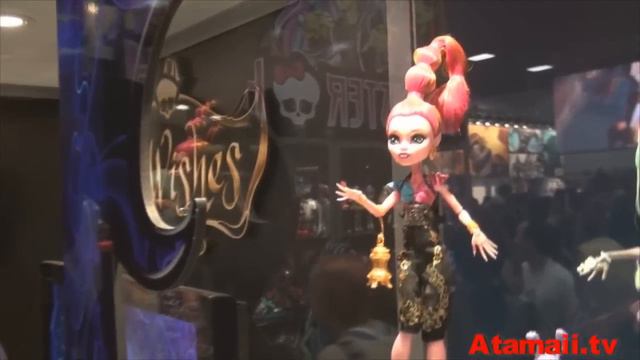 Monster High Gigi Grant and 13 Wishes Dolls SDCC смотреть онлайн