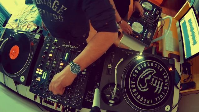 Afro Funk Mix 2019 Leonardo & Francesco Servettini djs 2 mixer ! смотреть онлайн