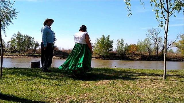Pareja Maternal/Paternal, Jimena Larrea-Samuel Larrea, San Pedro Bs As. Pajarillo смотреть онлайн