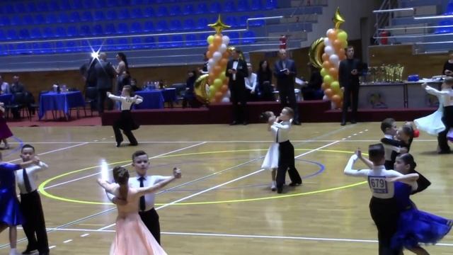 Ювеналы Е класса дети.Вальс.танго.квик степ.Бально спортивные танцы. смотреть онлайн
