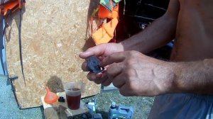 Toyota Harrier Hybrid . 2,5  очередная замена масла в двигателе.