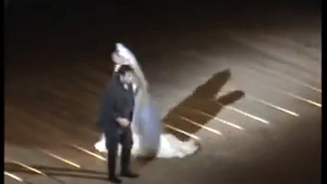 Alvarez and Uria-Monzon in the finale of Carmen - Orange 2008 - 1/2 смотреть онлайн