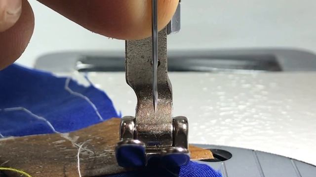 Как правильно выставить иглу на швейной машине Jack F4 смотреть онлайн