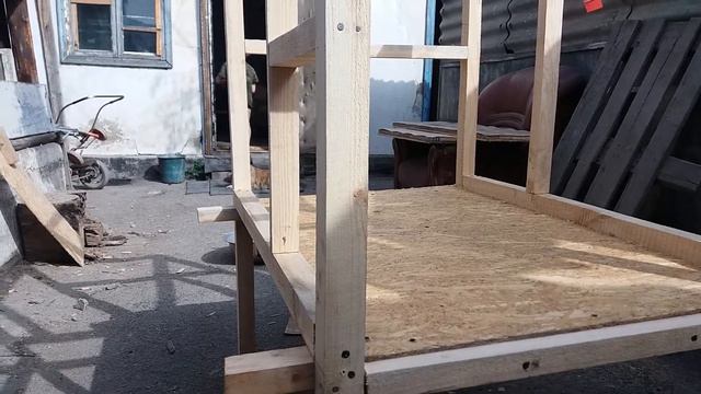 #строимсами#миникурятник Миникурятник для мини кур. Часть 1. Строим сами. Женскими руками.