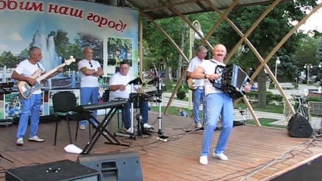MVI 0978 Сергей Должков и "Ритмы планеты" смотреть онлайн