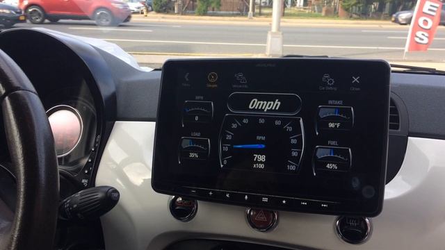 2013 Fiat 500 with Alpine Halo 9" screen and more! смотреть онлайн