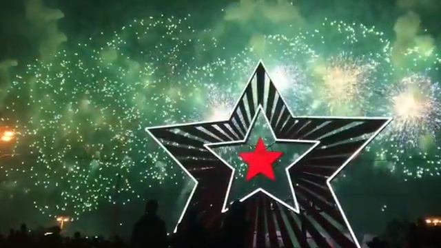 Салют Победы! 🎇 смотреть онлайн