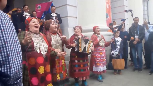 Бурановские бабушки Party Come on and dance смотреть онлайн