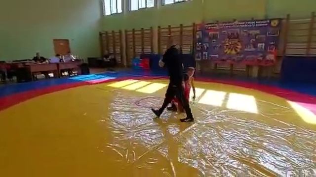 2 схватка ( я в красном ) смотреть онлайн