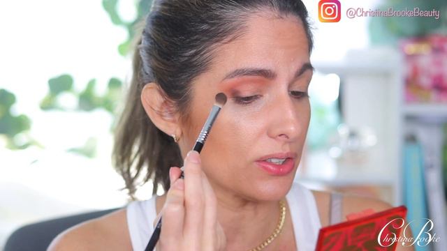 Huda Beauty Lunar New Year Obsessions WILD TIGER! смотреть онлайн