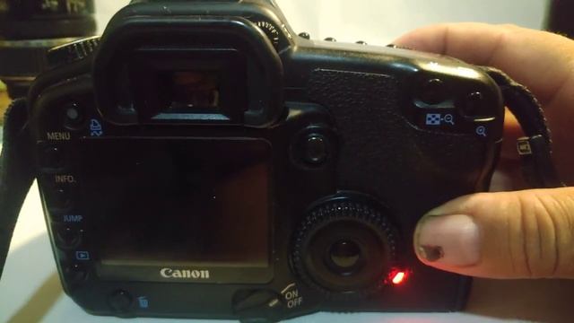 Звук затвора Canon 30D смотреть онлайн