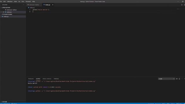 Python Beginner Tutorial 2021 | Running Python in Editor and Variables смотреть онлайн