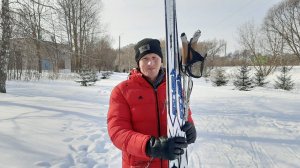ЛЕША НА ЛЫЖАХ! УЛЕТ!!! ВСЕХ МУЖЧИН ПОЗДРАВЛЯЕМ С 23 ФЕВРАЛЯ!!!