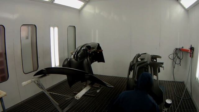 Окраска нового обвеса из ABS пластика системой Hi Efficency. смотреть онлайн