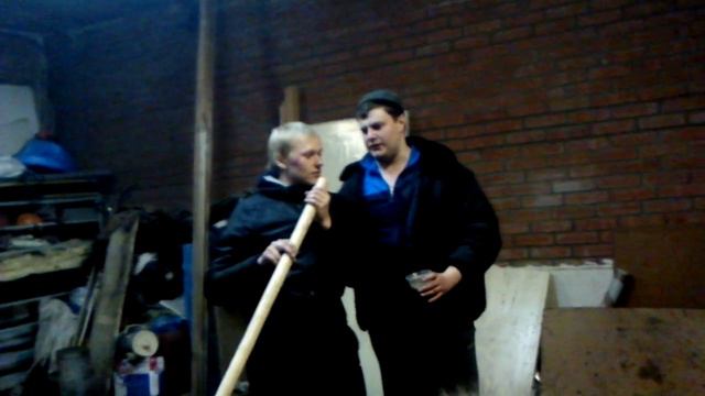 лезгинка в гараже!)))) смотреть онлайн
