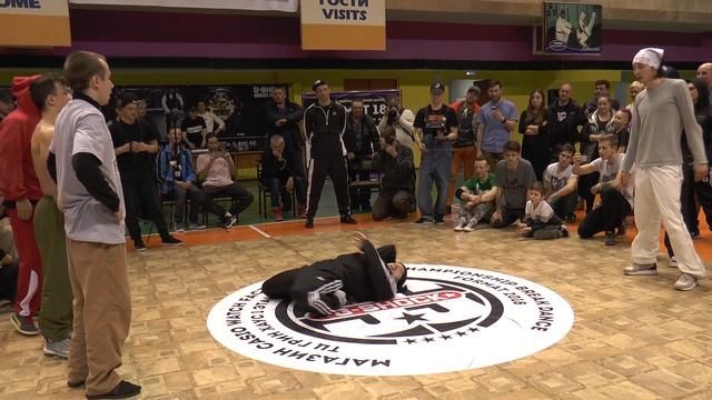 Финал чемпионата Поволжья по брейк дансу 3vs3 смотреть онлайн