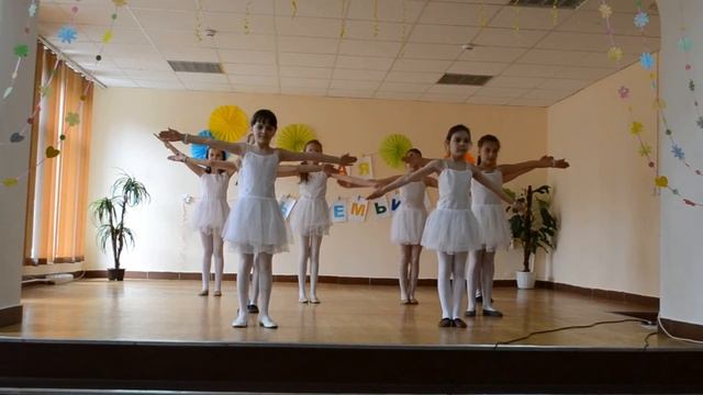 ТАНЕЦ ЧАСИКИ смотреть онлайн