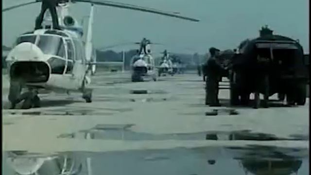 Ride of The Valkyrie with 90s PLA смотреть онлайн