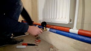 Проверка герметичности системы отопления воздухом.