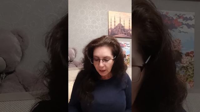 Новинка уходовая для лица из серии Anew для чувствительной кожи смотреть онлайн