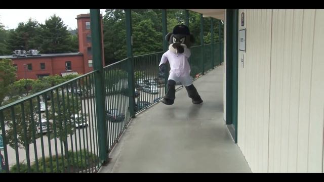 80's Night (Risky Business Parody) смотреть онлайн