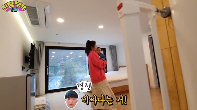[SUB] 루다 인생 첫 수영장! 풀빌라 1편 (???생후277일) смотреть онлайн