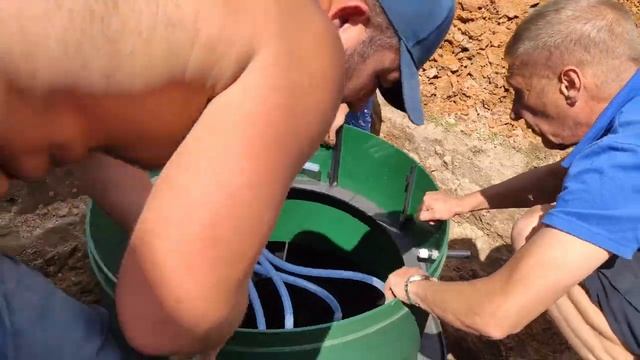 Самая простая установка септика на дачном участке! смотреть онлайн
