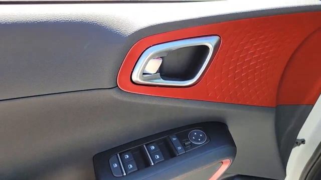 2023 Kia Soul North Las Vegas, Paradise, Henderson, Boulder City, Summerlin South, NV Z5120 смотреть онлайн