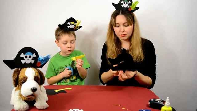 #34 Мамаучит! Делаем пиратскую шляпу. Поделки своими руками. смотреть онлайн