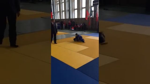 Дзюдо Керчь парень из Анапы смотреть онлайн