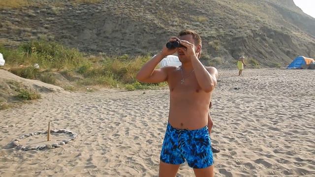 Тихая бухта. Нудистский пляж. Коктебель! смотреть онлайн