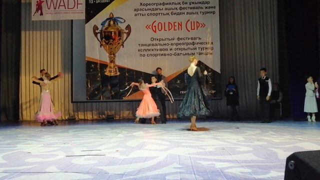 Открытый турнир "GoldenCup", Юниоры 1+2, D класс, 8 танцев, стандарт, кубок " GoldenCup" смотреть онлайн