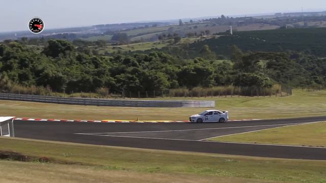 Curso de pilotagem Mitsubishi - Lancer Evo смотреть онлайн
