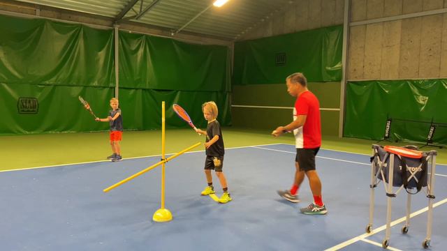 How to Take a Beginner Forehand to the NextLevel! | Easiest Way for Kids Ages 5-10 with Coach Aike смотреть онлайн
