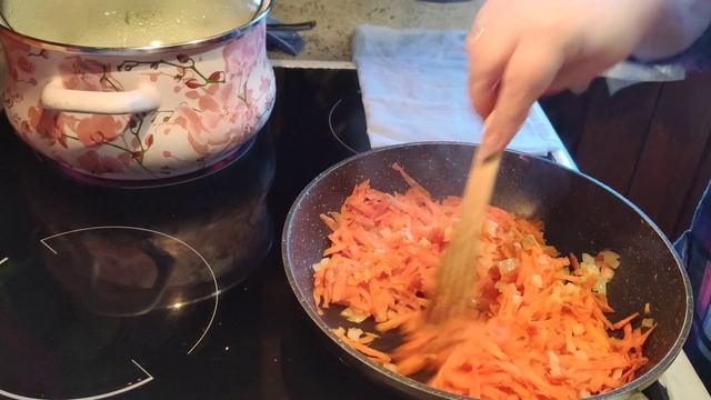 Суп с клецками из манки.Soup with semolina dumplings смотреть онлайн