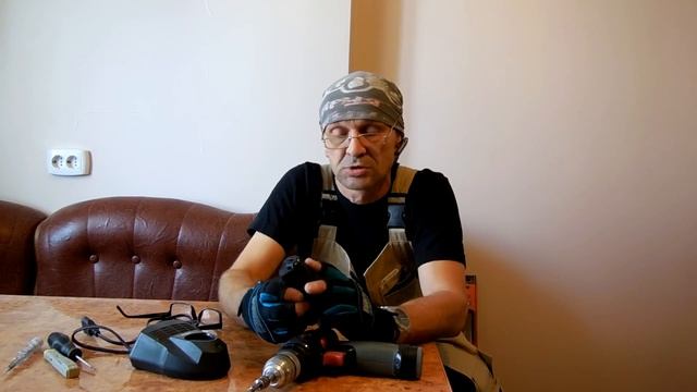 Видеообзор. Шуруповёрт SKIL masters 2108. смотреть онлайн