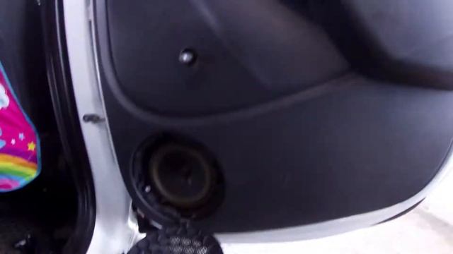 Как снять обшивку задней двери renault duster,как снять вёсла на задних дверях смотреть онлайн