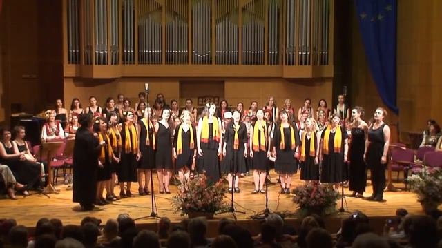 Bulgarian song Zaspalo e Chelebiiche, performed by Nevenka Folk Ensemble in Pazardzhik, Bulgaria смотреть онлайн