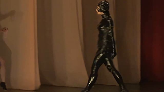 20191104 - 03. cosband 2-D: Женщина кошка (КОТАНгенс) смотреть онлайн