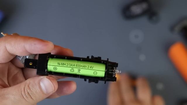 كيمى 1910 حساسة عالأماكن الحساسة ، طريقة تفكيك Kemei 1910 بالكامل