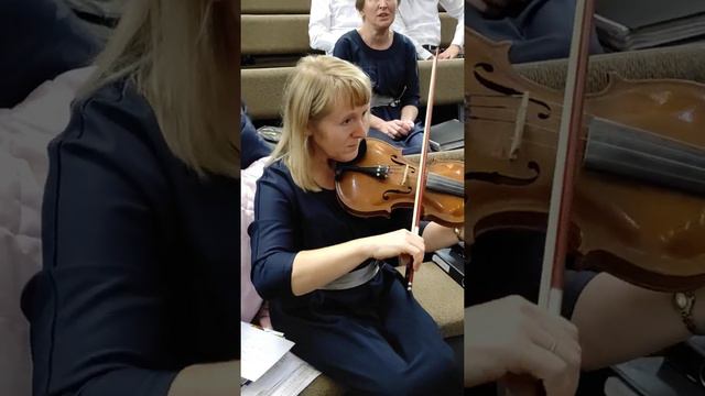Мій Ісус - це Ім'я найдорожче. Татьяна Лотыш - скрипка, г Дубно. смотреть онлайн